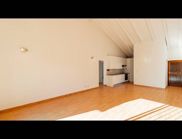 2 BEDROOM SECTIONAL TITLE TO LET IN NORTH RIDING